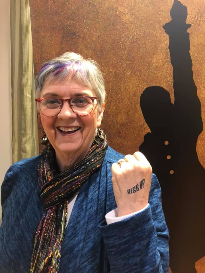 This image has an empty alt attribute; its file name is 58375676_10216586734133112_6925224032782516224_n-1.jpg